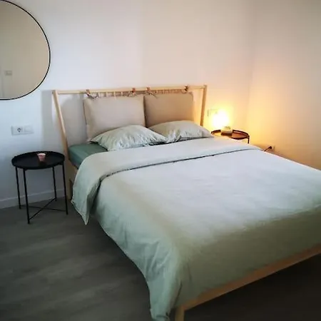 شقة Isskirtiniai Apartamentai Su Baseinu. بويرتو دي سانتياغو