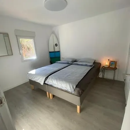 Isskirtiniai Apartamentai Su Baseinu.